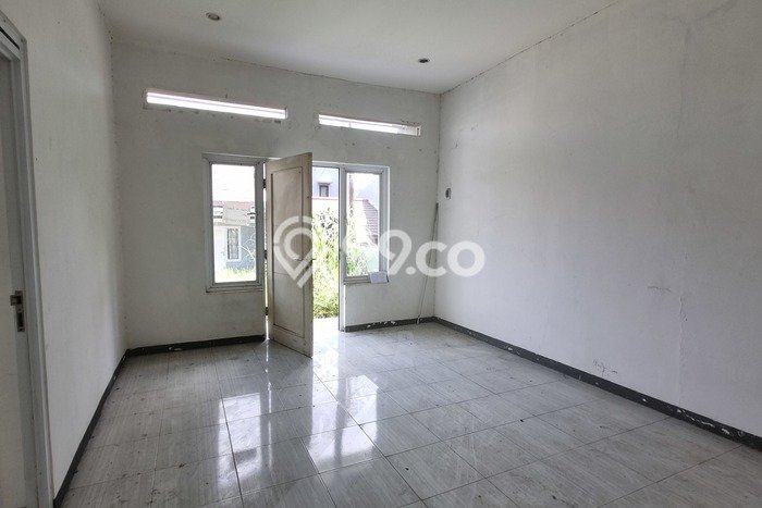 Rumah Strategis Modern Lb 45m2 di Cimahi Selatan, Cimahi Rumah Strategis Modern Lb 45m2 di Cimahi Selatan, Cimahi