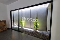 Rumah Berkualitas di Kopo Permai, Bandung, LT 155m² LB 115m² - HARGA NEGO! Rumah Berkualitas di Kopo Permai, Bandung, LT 155m² LB 115m² - HARGA NEGO!