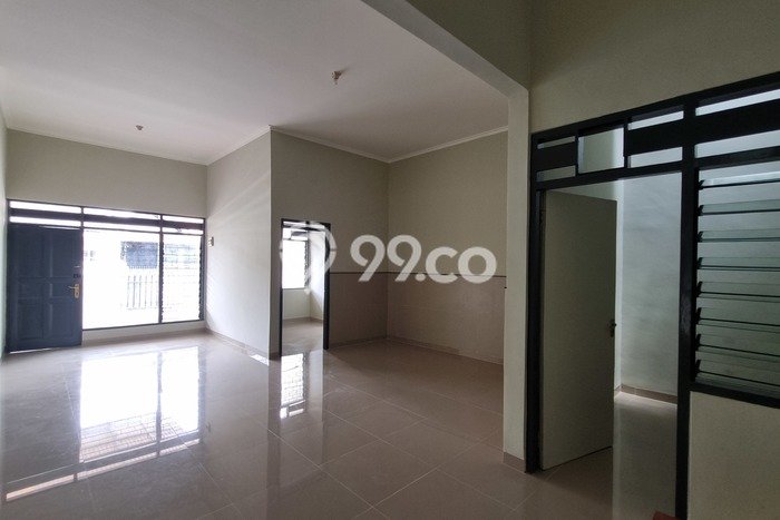 Dijual Cepat Rumah Bagus Siap Huni LB 100m2 di Babakan Ciparay, Bandung Dijual Cepat Rumah Bagus Siap Huni LB 100m2 di Babakan Ciparay, Bandung