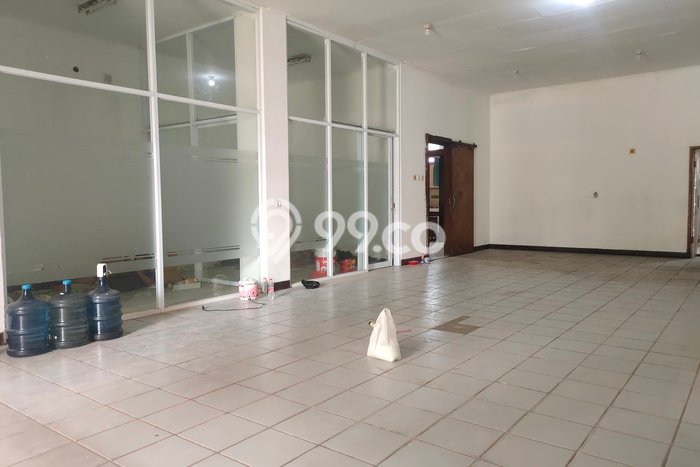 Disewakan Ruko di Pusat Kota Bandung Ramai Strategis Disewakan Ruko di Pusat Kota Bandung Ramai Strategis