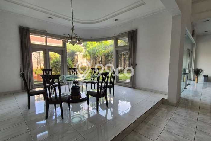 Dijual Hunian Mewah dengan Fasilitas Sekitar Lengkap di Bandung Wetan, Bandung Dijual Hunian Mewah dengan Fasilitas Sekitar Lengkap di Bandung Wetan, Bandung