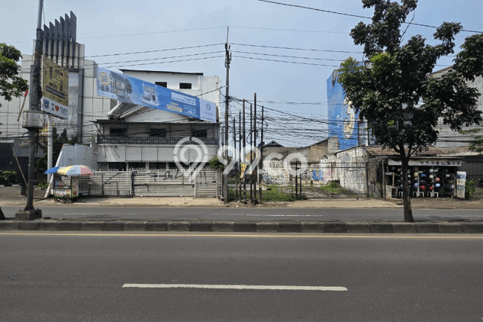 Tanah Kosong Dijual di Tangerang Selatan dengan Area 1381m2 Tanah Kosong Dijual di Tangerang Selatan dengan Area 1381m2