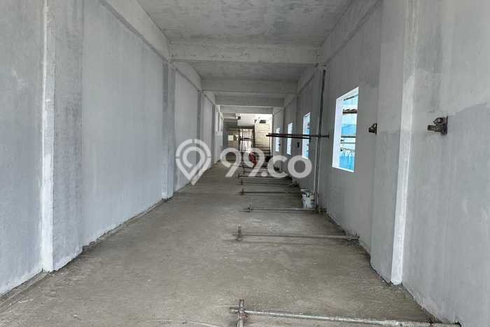 LOKASI STRATEGIS! Gudang Kawasan Jembatan Lima, Luas 700m², Akses Strategis LOKASI STRATEGIS! Gudang Kawasan Jembatan Lima, Luas 700m², Akses Strategis