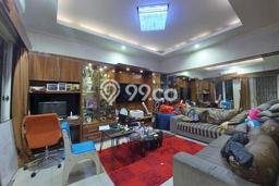Rumah Strategis Daan Mogot, Jakarta Barat, Luas 90m² LB 135m² Rumah Strategis Daan Mogot, Jakarta Barat, Luas 90m² LB 135m²