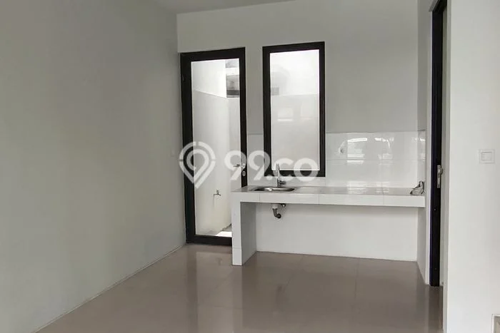 Disewakan! Rumah 3 Kamar Tidur &
2 Kamar Mandi di Semanan, Jakarta Barat Disewakan! Rumah 3 Kamar Tidur &
2 Kamar Mandi di Semanan, Jakarta Barat