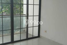 Rumah sewa siap pakai 4 Kamar Tidur di Green Lake City, Jakarta Barat Rumah sewa siap pakai 4 Kamar Tidur di Green Lake City, Jakarta Barat