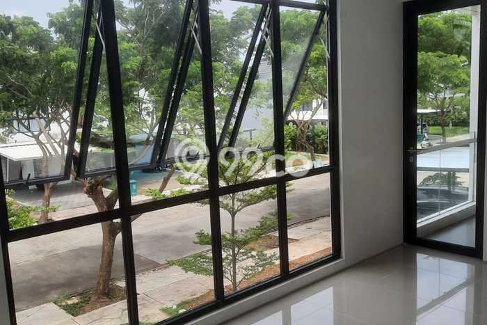 Rumah Minimalis LB/LT 92m2/161m2 Dijual Area Semanan, Jakarta Barat Rumah Minimalis LB/LT 92m2/161m2 Dijual Area Semanan, Jakarta Barat