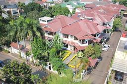 Dijual Hunian Rumah Terawat 3 KT di Graha Raya, Tangerang Selatan Dijual Hunian Rumah Terawat 3 KT di Graha Raya, Tangerang Selatan