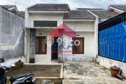 Rumah Sederhana Dijual Lokasi Kedungkandang 2 Kamar dengan LT 72m2 Rumah Sederhana Dijual Lokasi Kedungkandang 2 Kamar dengan LT 72m2