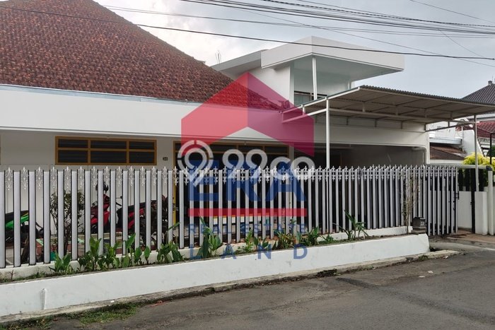 Disewakan Rumah Konsep Modern di Lowokwaru Malang dengan 3 KT Disewakan Rumah Konsep Modern di Lowokwaru Malang dengan 3 KT