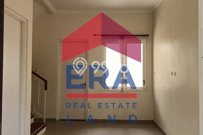 Rumah Luas Asri 3 KT Siap Pakai di Balearjosari Malang Rumah Luas Asri 3 KT Siap Pakai di Balearjosari Malang
