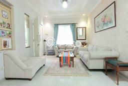 Rumah Luxury Modern Siap Huni di Bintaro Tangerang Selatan Rumah Luxury Modern Siap Huni di Bintaro Tangerang Selatan