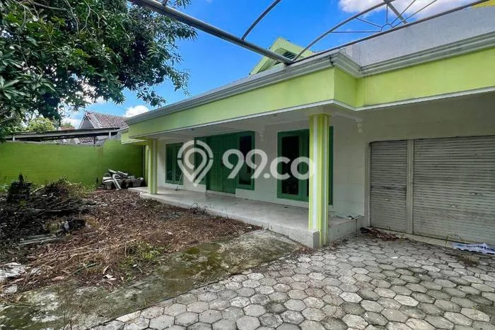 Jarang Ada! Rumah Kontrakan 4 Kamar Nyaman Siap Huni Nginden Jarang Ada! Rumah Kontrakan 4 Kamar Nyaman Siap Huni Nginden