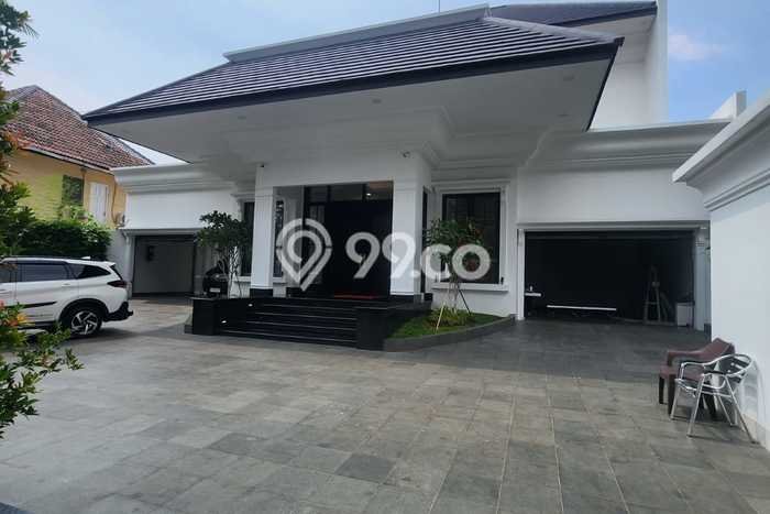 Dijual Hunian Mewah dengan Fasilitas Sekitar Komplit di Menteng, Jakarta Pusat Dijual Hunian Mewah dengan Fasilitas Sekitar Komplit di Menteng, Jakarta Pusat