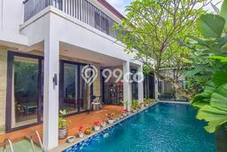 Rumah Elit Modern Tanpa Renovasi di Kemang Jakarta Selatan Rumah Elit Modern Tanpa Renovasi di Kemang Jakarta Selatan