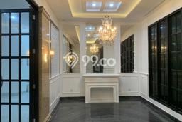 Rumah Elit LB 1000m2 Siap Pakai Desain Elegan di Cibubur, Jakarta Timur Rumah Elit LB 1000m2 Siap Pakai Desain Elegan di Cibubur, Jakarta Timur