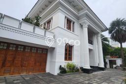 Jual Rumah Luas Megah Dengan View Cantik di Pondok Indah, Jakarta Selatan Jual Rumah Luas Megah Dengan View Cantik di Pondok Indah, Jakarta Selatan