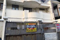 PROPERTI UNGGULAN! Rumah Premium area Sunter, Luas 180m² Bangunan 1m² PROPERTI UNGGULAN! Rumah Premium area Sunter, Luas 180m² Bangunan 1m²