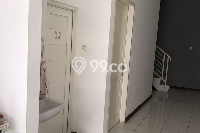 Jual Rumah Strategis Bagus Punya 3 KT di Kelapa Gading Jakarta Utara SHM Jual Rumah Strategis Bagus Punya 3 KT di Kelapa Gading Jakarta Utara SHM