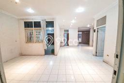 Jual Rumah Luas Elegan Dengan View Cantik di Sunter, Jakarta Utara Jual Rumah Luas Elegan Dengan View Cantik di Sunter, Jakarta Utara