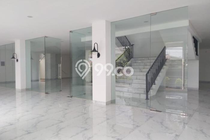 Ruko Dijual di Jakarta Timur LT 460m2 & LB 1700m2 Lokasi Terbaik! Ruko Dijual di Jakarta Timur LT 460m2 & LB 1700m2 Lokasi Terbaik!