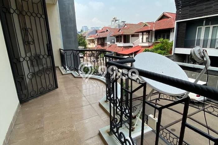 Dijual Rumah Luas Megah Dengan View Cantik di Sunter, Jakarta Utara Dijual Rumah Luas Megah Dengan View Cantik di Sunter, Jakarta Utara