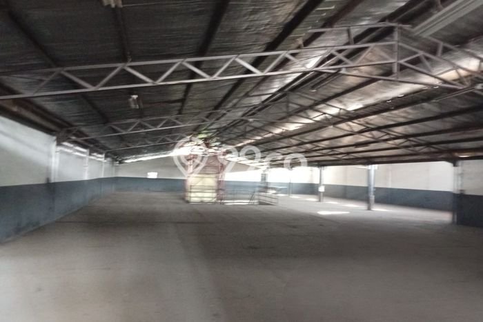 Gudang untuk Disewa di Pusat Bekasi Luas Bangunan 1m2 Gudang untuk Disewa di Pusat Bekasi Luas Bangunan 1m2