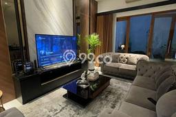 Disewakan! Rumah 3 Kamar Tidur &
2 Kamar Mandi di Sunter, Jakarta Utara Disewakan! Rumah 3 Kamar Tidur &
2 Kamar Mandi di Sunter, Jakarta Utara