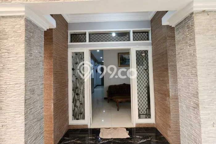 Siap Huni Rumah Mewah 4 Kamar di Kelapa Gading Dekat ke Mana Saja Siap Huni Rumah Mewah 4 Kamar di Kelapa Gading Dekat ke Mana Saja