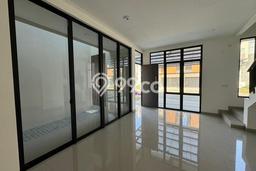 Rumah Murah Disewakan Hanya Rp 130 Juta/ Tahun Nego Rumah Murah Disewakan Hanya Rp 130 Juta/ Tahun Nego