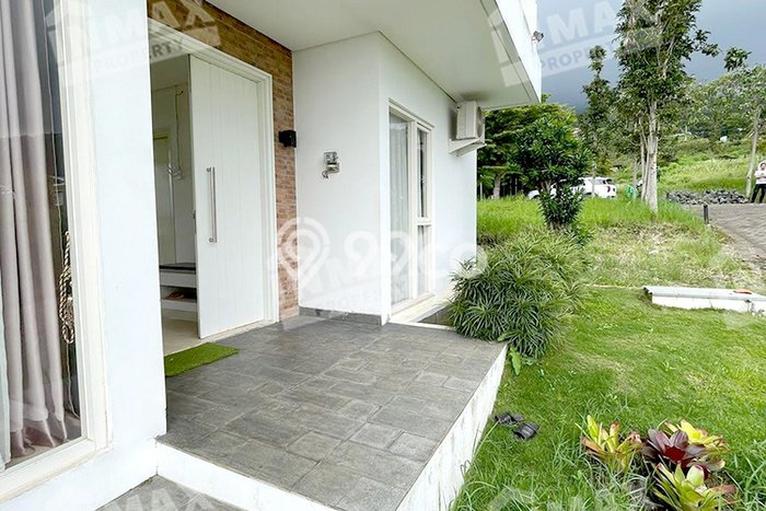 Vila di , Luas 263m2m², Akses ke Pusat Kota Vila di , Luas 263m2m², Akses ke Pusat Kota