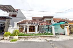 Dijual Rumah Minimalis Bagus Punya 8 KT di Sukun Malang SHM Dijual Rumah Minimalis Bagus Punya 8 KT di Sukun Malang SHM