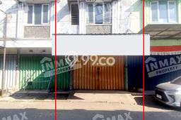 Unit Ruko Dijual di Malang LT 59m2 & LB 84m2 Unit Ruko Dijual di Malang LT 59m2 & LB 84m2