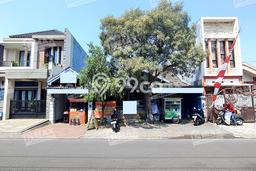 Siap Huni Rumah Mewah 10 Kamar di Lowokwaru Dekat ke Mana Saja Siap Huni Rumah Mewah 10 Kamar di Lowokwaru Dekat ke Mana Saja