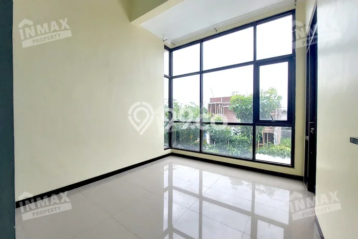 Jual Rumah Favorit Siap Huni LB 160m2 di Lowokwaru, Malang Jual Rumah Favorit Siap Huni LB 160m2 di Lowokwaru, Malang