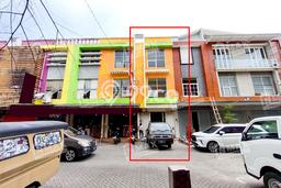Ruko Dijual di Klojen LT 50m2, LB 150m2 Solusi Investasi Cerdas Ruko Dijual di Klojen LT 50m2, LB 150m2 Solusi Investasi Cerdas