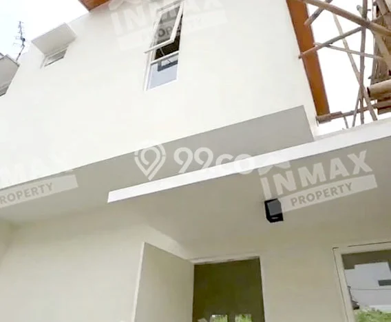 For Sale Rumah 2 Kamar Lokasi Ideal Nyaman dan Strategis di Sukun For Sale Rumah 2 Kamar Lokasi Ideal Nyaman dan Strategis di Sukun