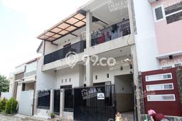 Kos-kosan Dijual di Blimbing, Malang dengan 11 Kamar Tidur, 2 Kamar Mandi Kos-kosan Dijual di Blimbing, Malang dengan 11 Kamar Tidur, 2 Kamar Mandi