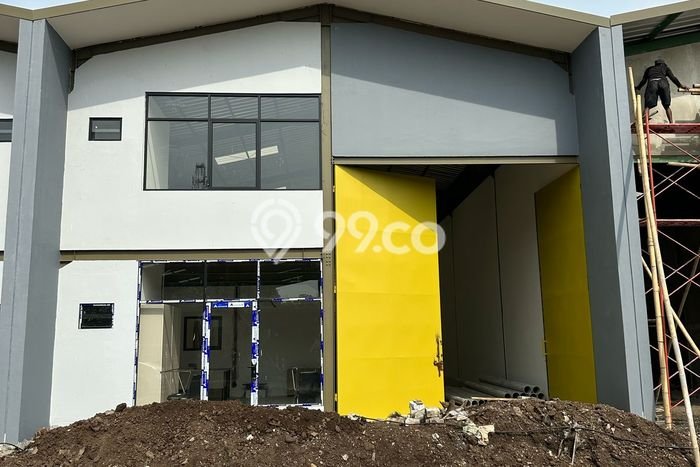 Gudang Bagus Dijual LB 180m2 Lokasi Strategis Tangerang Area Cocok untuk Berbisnis Gudang Bagus Dijual LB 180m2 Lokasi Strategis Tangerang Area Cocok untuk Berbisnis