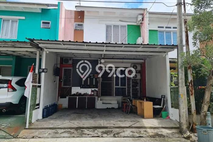 For Sale Rumah 7 Kamar Lokasi Ideal Nyaman dan Strategis di Cikupa For Sale Rumah 7 Kamar Lokasi Ideal Nyaman dan Strategis di Cikupa