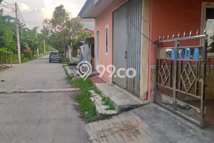 For Sale Rumah 4 Kamar Lokasi Strategis Nyaman dan Strategis di Cikupa For Sale Rumah 4 Kamar Lokasi Strategis Nyaman dan Strategis di Cikupa