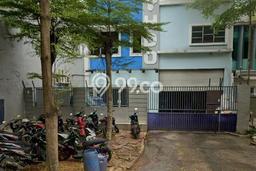 Gudang Disewa di Tangerang dengan LB 396m2 Area Komersial Ramai Gudang Disewa di Tangerang dengan LB 396m2 Area Komersial Ramai