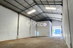 Gudang Disewa di Tangerang dengan LB 398m2 Area Komersial Ramai Gudang Disewa di Tangerang dengan LB 398m2 Area Komersial Ramai
