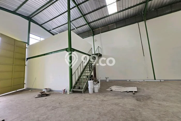 Unit Gudang Dijual di Tangerang LT 240m2 & LB 240m2 Unit Gudang Dijual di Tangerang LT 240m2 & LB 240m2