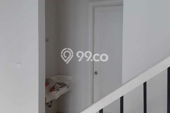 Rumah Minimalis 3 KT LT 160m2 di Suvarna Sutera Rumah Minimalis 3 KT LT 160m2 di Suvarna Sutera