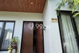 Lokasi strategis! Rumah siap pakai dikontrakkan di Cikupa LB 252m2 Lokasi strategis! Rumah siap pakai dikontrakkan di Cikupa LB 252m2
