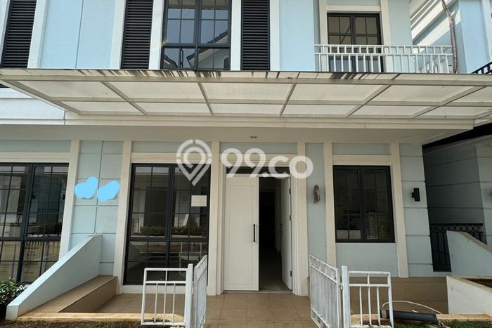 Rumah Modern 5 KT di Suvarna Sutera Tangerang Rumah Modern 5 KT di Suvarna Sutera Tangerang