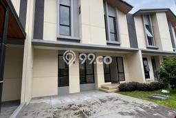 Disewakan! Rumah 4 Kamar Tidur &
2 Kamar Mandi di Suvarna Sutera, Tangerang Disewakan! Rumah 4 Kamar Tidur &
2 Kamar Mandi di Suvarna Sutera, Tangerang