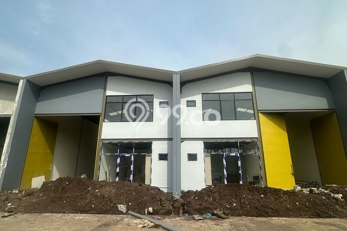 Gudang Bagus Dijual LB 180m2 Lokasi Strategis Tangerang Area Cocok untuk Berbisnis Gudang Bagus Dijual LB 180m2 Lokasi Strategis Tangerang Area Cocok untuk Berbisnis