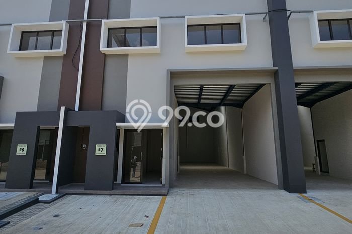 Gudang Strategis di Tangerang, Luas 270m2m², Pusat Niaga Gudang Strategis di Tangerang, Luas 270m2m², Pusat Niaga